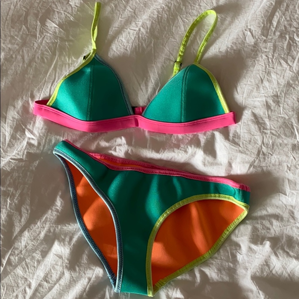 Triangl bikini